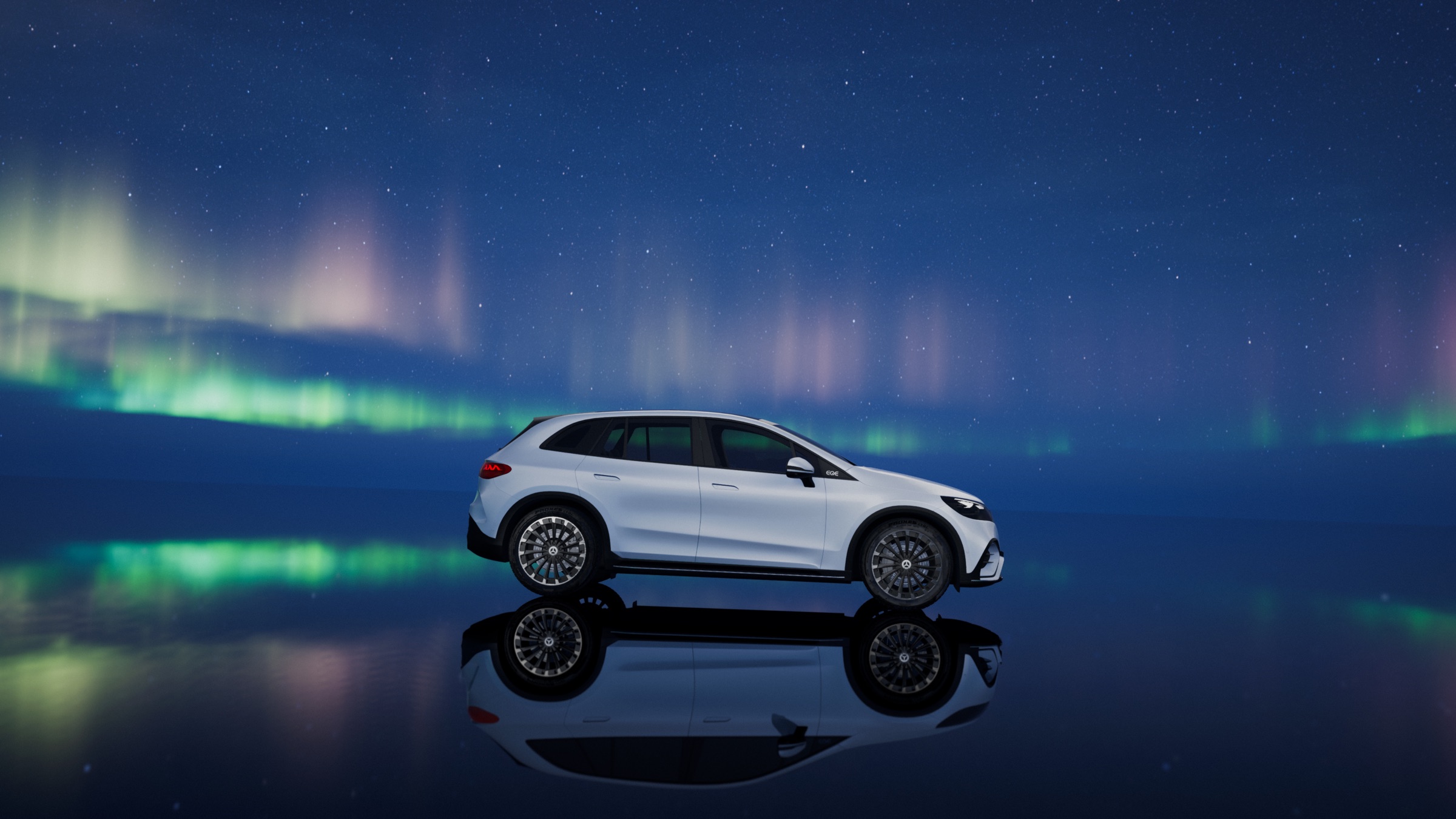 Side profile of the SUV with the aurora reflected in the surface